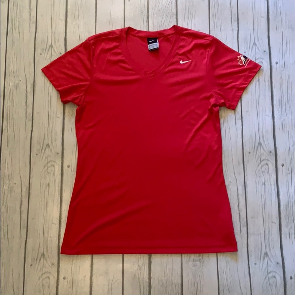Nike Team Canada Shirt Size Large